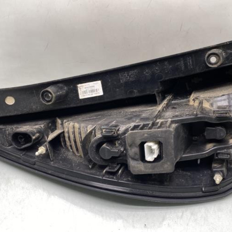 Feu arriere principal droit (feux) RENAULT SCENIC 3 Photo n°2