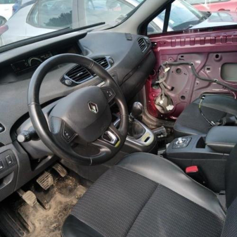 Feu arriere principal droit (feux) RENAULT SCENIC 3 Photo n°11