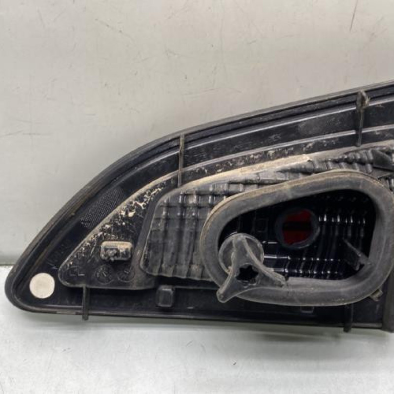 Feu arriere secondaire gauche (feux) RENAULT SCENIC 3 Photo n°2