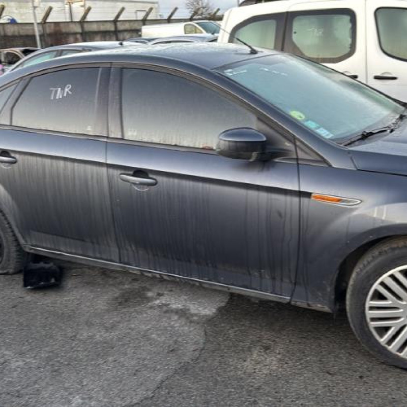 Feu arriere principal gauche (feux) FORD MONDEO 3 Photo n°11