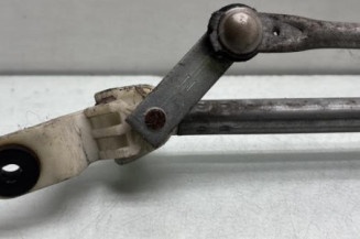 Moteur essuie glace avant SUZUKI SWIFT 3