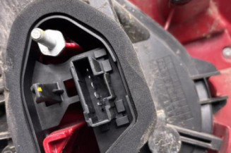 Feu arriere principal droit (feux) PEUGEOT 208 1