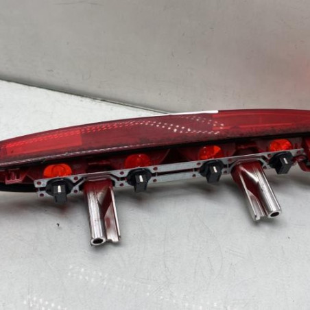 Feu arriere stop central PEUGEOT 208 1