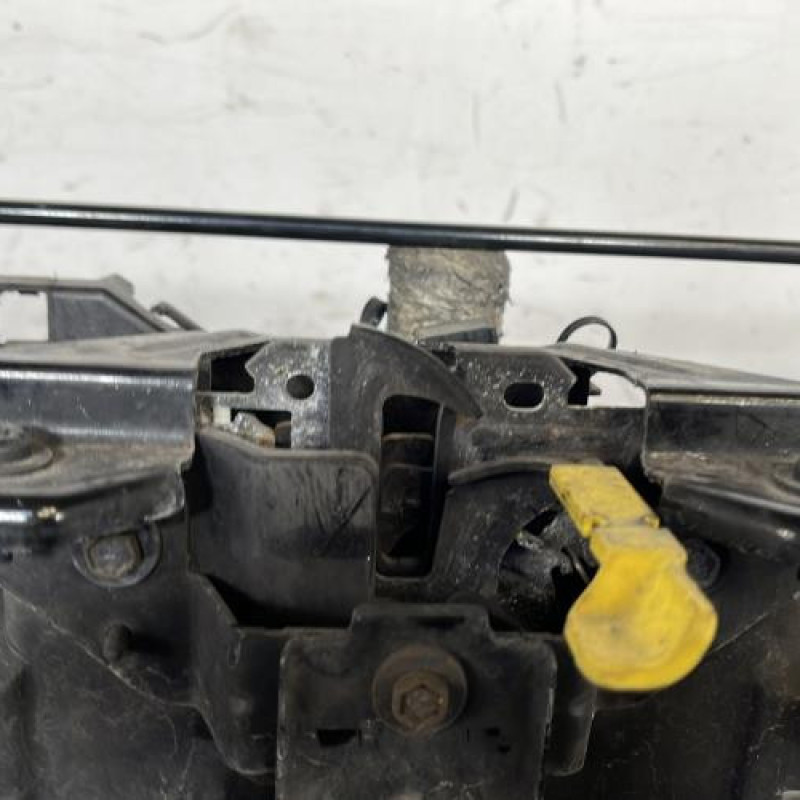 Face avant FORD FIESTA 6 Photo n°4