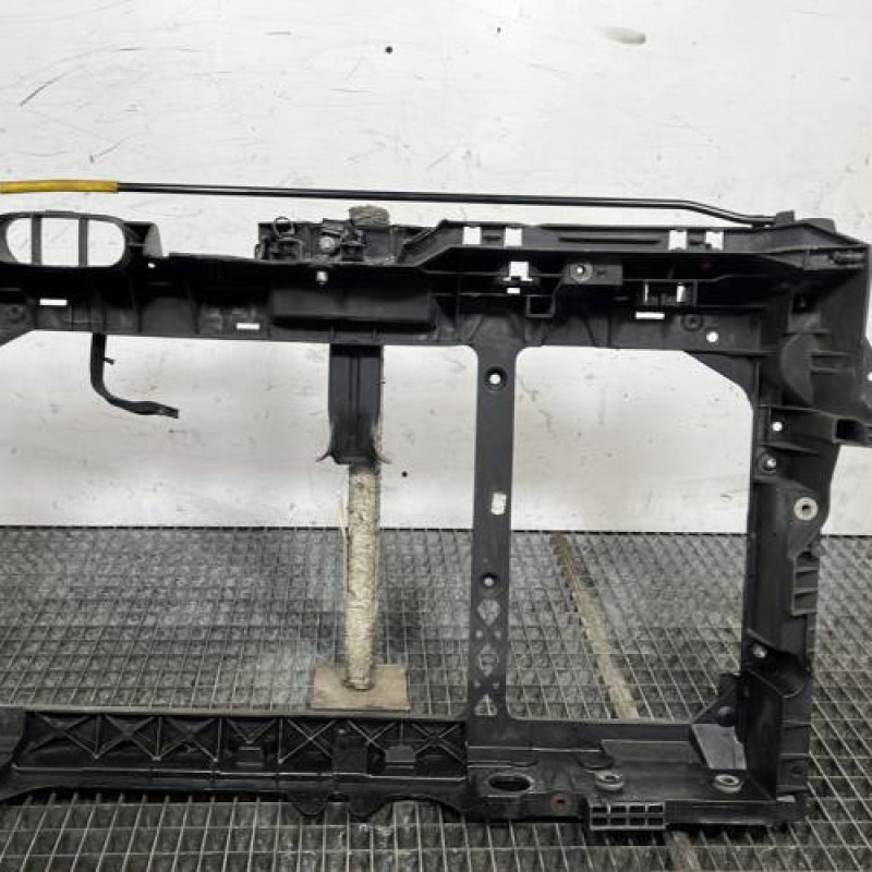 Face avant FORD FIESTA 6 Photo n°5