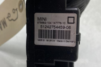 Serrure de porte de coffre droite MINI MINI 2 R55