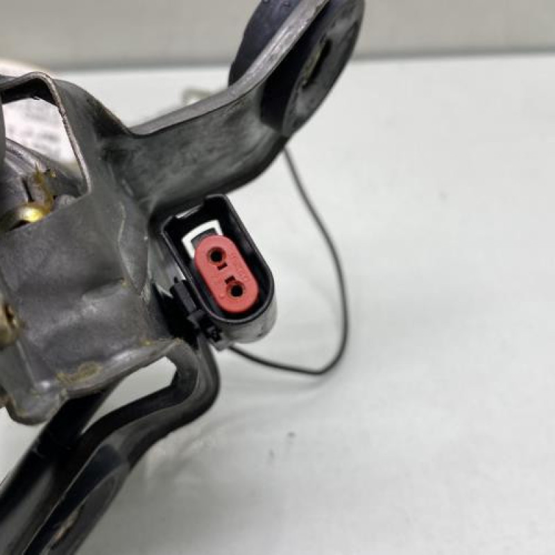 Moteur essuie glace arriere FORD FIESTA 4 Photo n°4