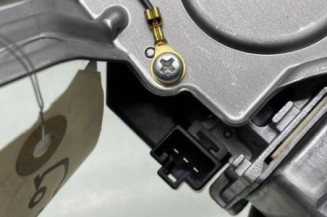 Moteur essuie glace arriere TOYOTA AVENSIS 2