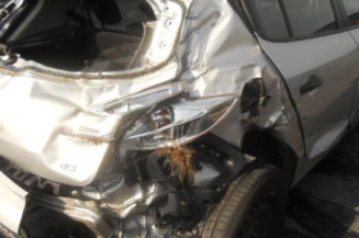 Etrier avant droit (freinage) RENAULT MEGANE 3