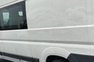 Serrure de porte de coffre droite PEUGEOT BOXER 3