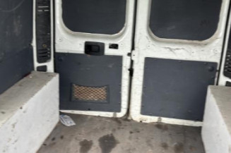 Serrure de porte de coffre droite PEUGEOT BOXER 3