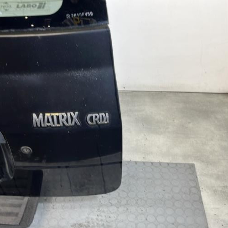 Malle/Hayon arriere HYUNDAI MATRIX Photo n°4