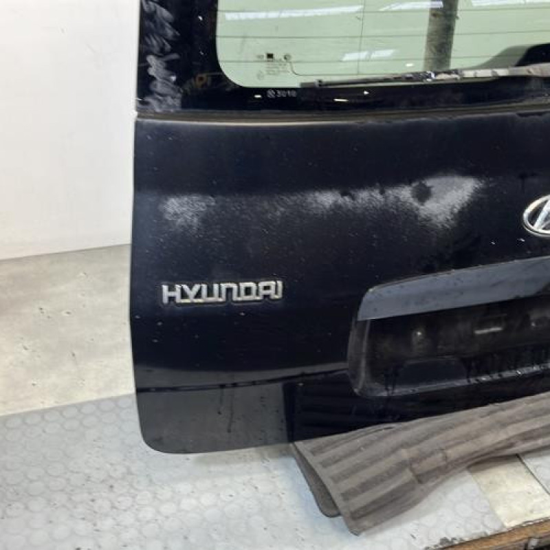 Malle/Hayon arriere HYUNDAI MATRIX Photo n°5