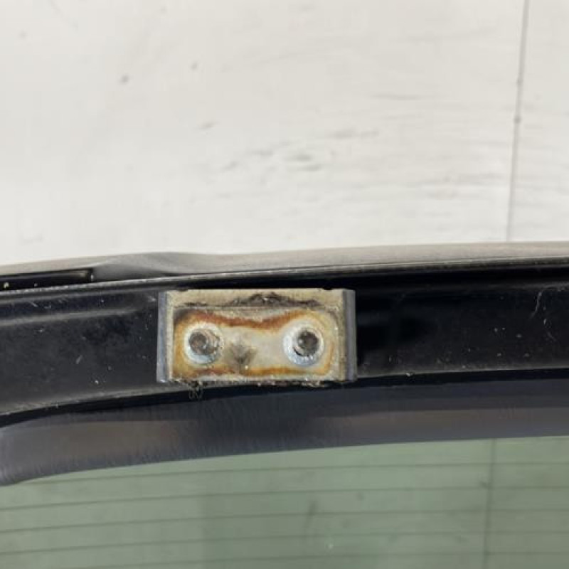 Malle/Hayon arriere HYUNDAI MATRIX Photo n°6