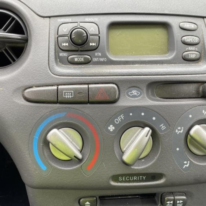 Neiman TOYOTA YARIS 1 Photo n°18