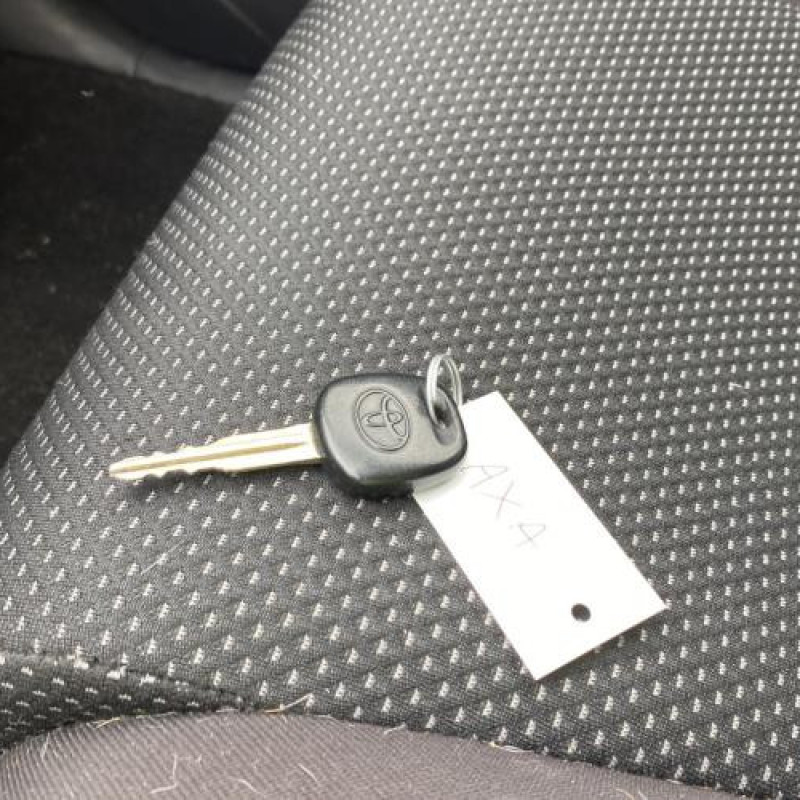 Neiman TOYOTA YARIS 1 Photo n°20