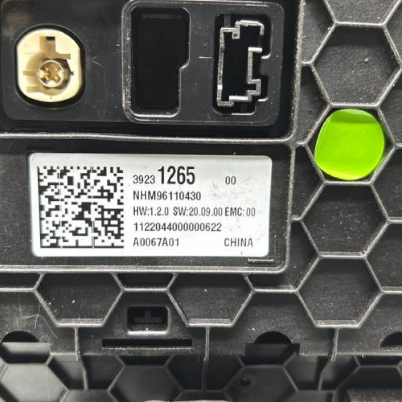 Ecran GPS OPEL CORSA F Photo n°4