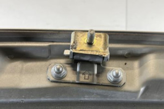 Malle/Hayon arriere NISSAN PRIMERA 4