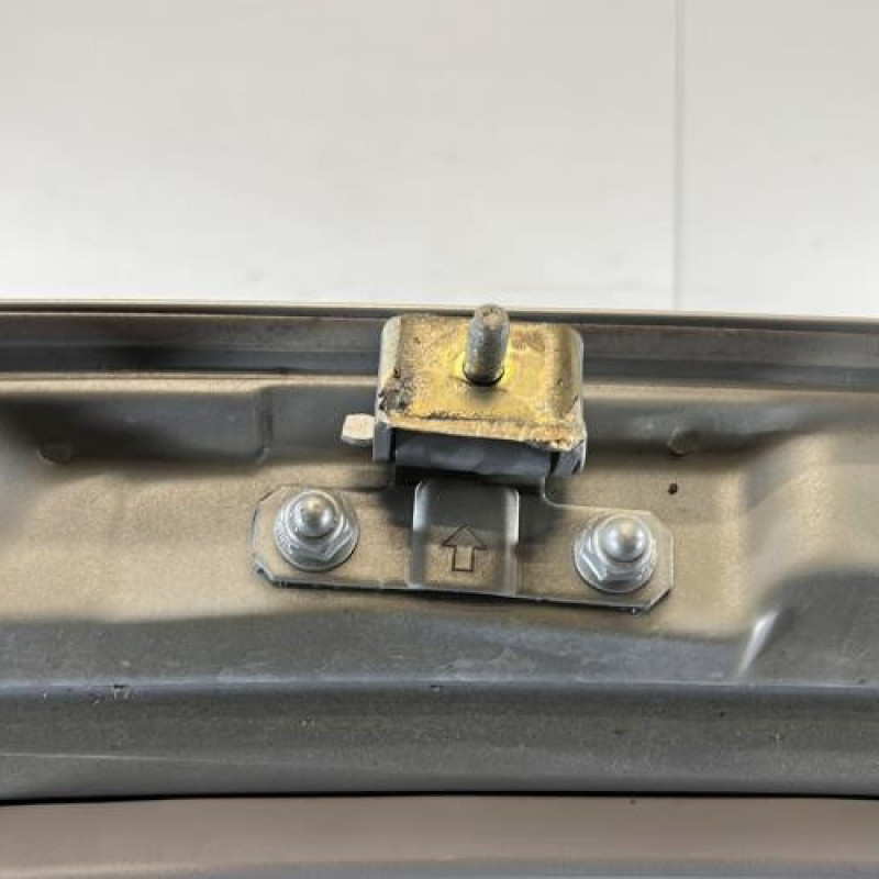 Malle/Hayon arriere NISSAN PRIMERA 4 Photo n°8