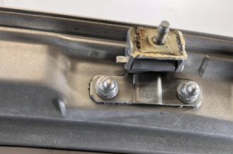 Malle/Hayon arriere NISSAN PRIMERA 4