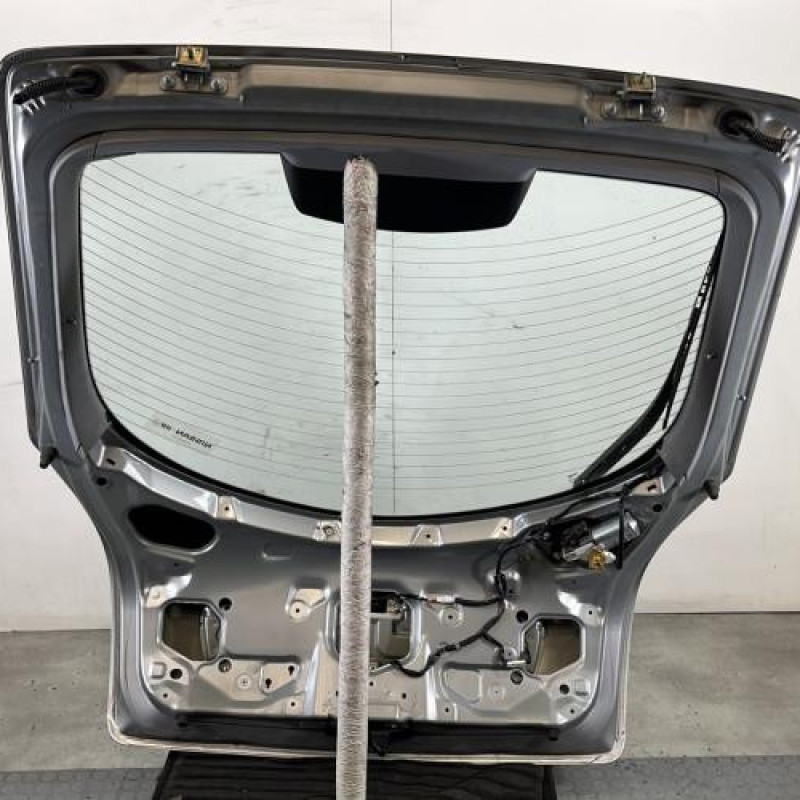 Malle/Hayon arriere NISSAN PRIMERA 4 Photo n°13