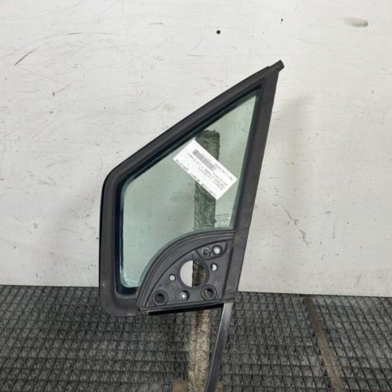 Custode avant gauche (porte) PEUGEOT PARTNER 2 Photo n°1