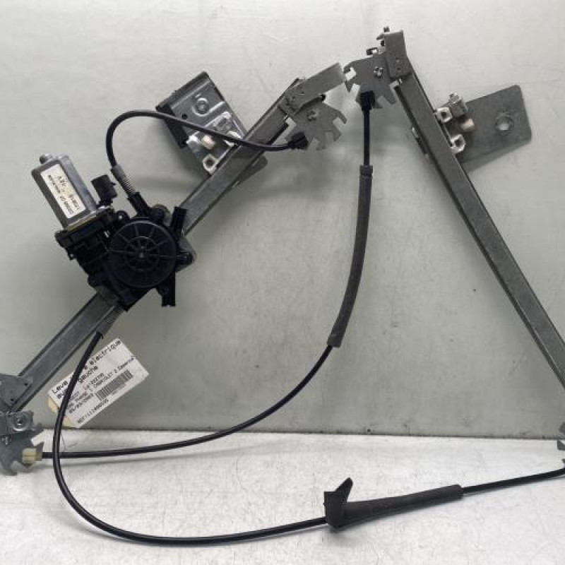 Leve vitre electrique avant gauche PEUGEOT 206 Photo n°1