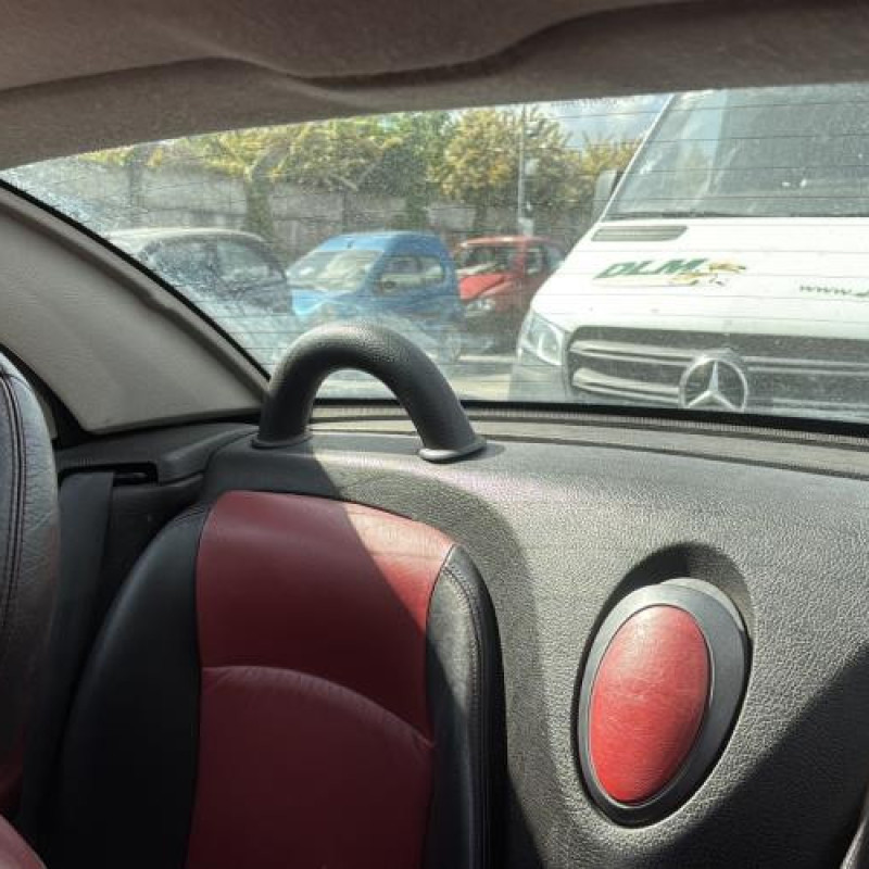 Leve vitre electrique avant gauche PEUGEOT 206 Photo n°20