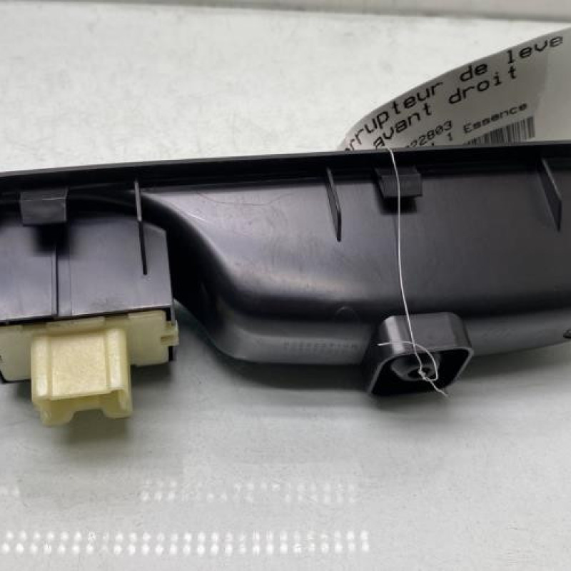 Interrupteur de leve vitre avant droit RENAULT TWINGO 3 Photo n°4