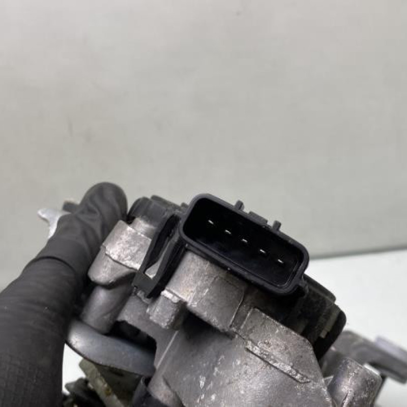 Moteur essuie glace avant RENAULT TWINGO 3 Photo n°9