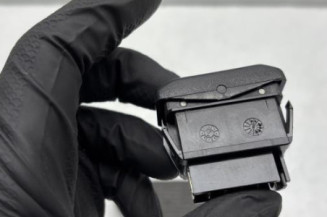 Interrupteur de leve vitre avant droit RENAULT CLIO 1