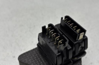 Interrupteur de leve vitre avant gauche RENAULT CLIO 1