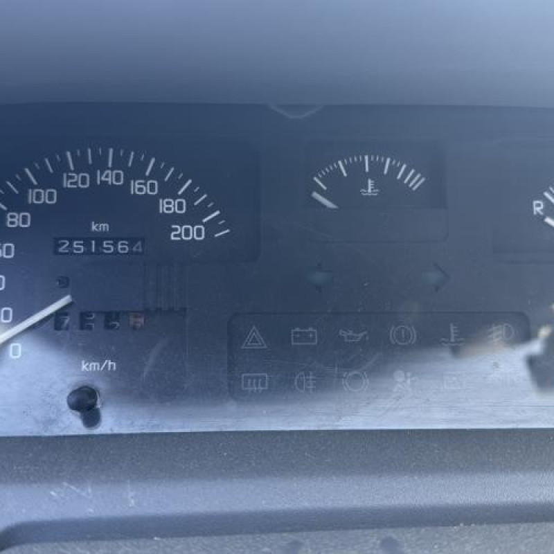 Neiman RENAULT CLIO 1 Photo n°20