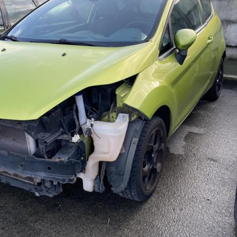 Feu arriere principal droit (feux) FORD FIESTA 6 Photo n°8