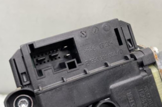 Leve vitre electrique avant droit VOLKSWAGEN POLO 5