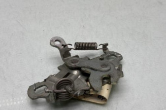 Fermeture de capot PEUGEOT 208 1 Photo n°1