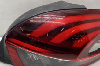 Feu arriere principal droit (feux) PEUGEOT 208 1 Photo n°1