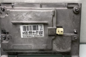 Ecran GPS PEUGEOT 208 1