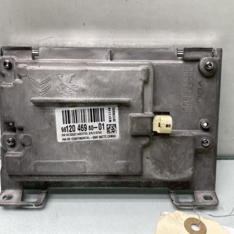 Ecran GPS PEUGEOT 208 1 Photo n°2