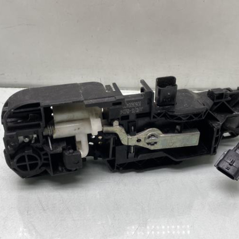 Poignee porte avant droit RENAULT SCENIC 3 Photo n°2