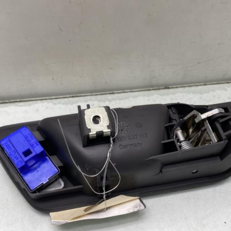 Poignee interieur avant gauche VOLKSWAGEN GOLF 5 Photo n°3