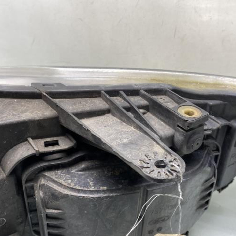 Optique avant principal droit (feux)(phare) FORD MONDEO 3 Photo n°3