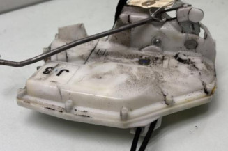 Serrure avant gauche SUZUKI SWIFT 3