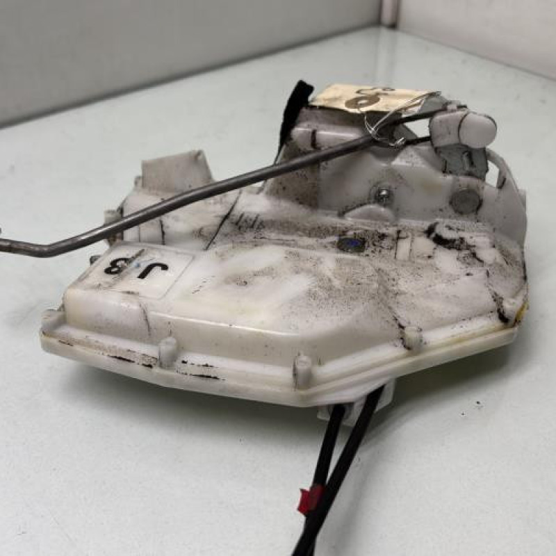 Serrure avant gauche SUZUKI SWIFT 3 Photo n°2