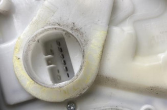 Serrure avant gauche SUZUKI SWIFT 3