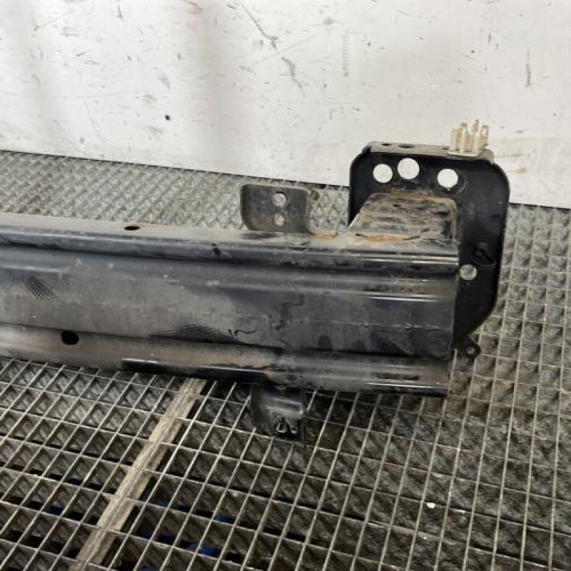 Renfort pare choc avant (traverse) FORD FIESTA 6 Photo n°3