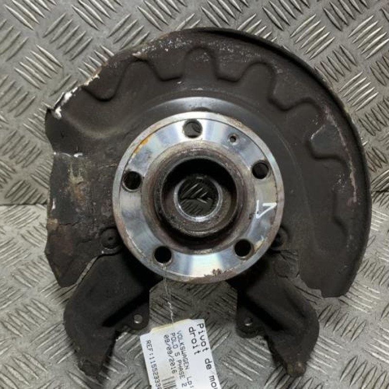 Pivot de moyeu avant droit VOLKSWAGEN POLO 5 Photo n°1