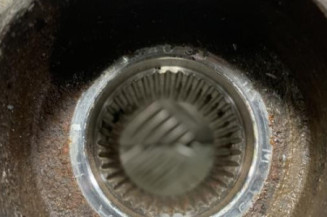 Pivot de moyeu avant droit VOLKSWAGEN POLO 5