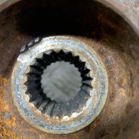 Pivot de moyeu avant gauche RENAULT CLIO 4