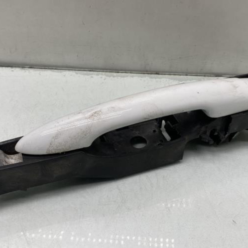 Poignee porte arriere droit RENAULT MODUS Photo n°1